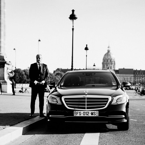 Bodyguard for tourists in Paris – chauffeur car and close protection